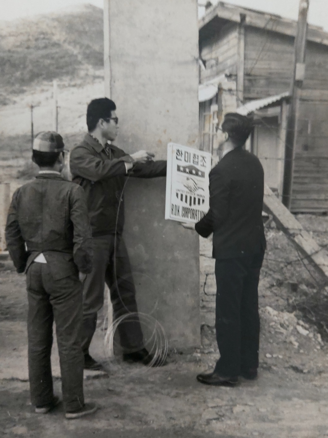 f594ca41291eb92c28f86a9fec39975e_1705578581_2216.jpg f594ca41291eb92c28f86a9fec39975e_1705578581_2216.jpg