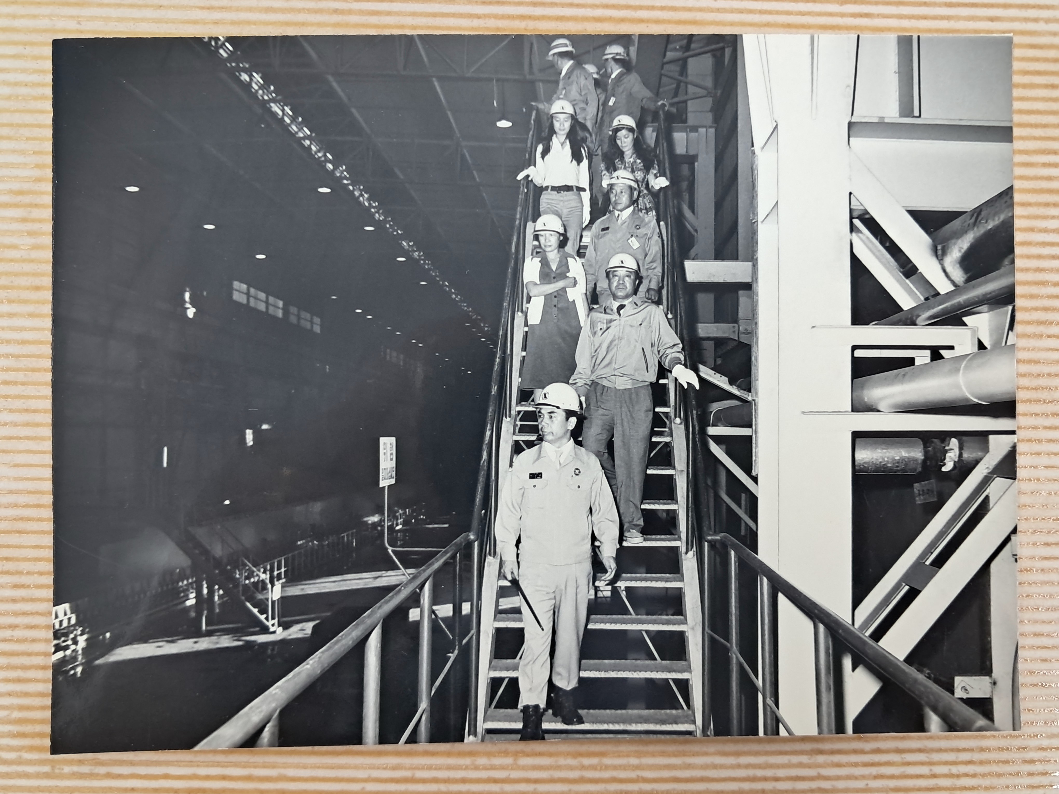 ea586d914e2857af39fe5f581f01f3d4_1764310370_9216.jpg ea586d914e2857af39fe5f581f01f3d4_1764310370_9216.jpg